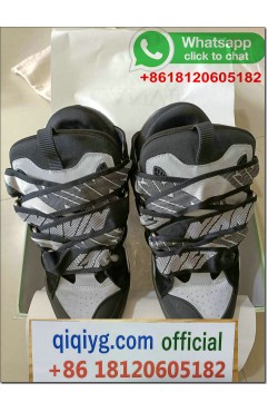 China Top Mode Lieferant Großhandel Brillen Kleider Schuhe Qiqiyg.com YG0057 | trlq888 yupoo qiqiyg.com Kontakt