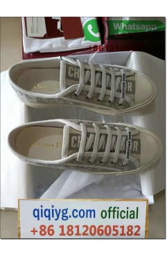 qiqiyg.com WhatsApp 8618120605182 Großhandel Mode Handtaschen Kleidung WJ335 | moncler yupoo Password:888999